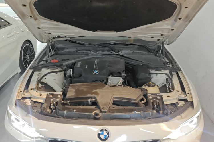 Used BMW 4 Series 2014 420i Gran Coupe Fashion Model Engine Bay