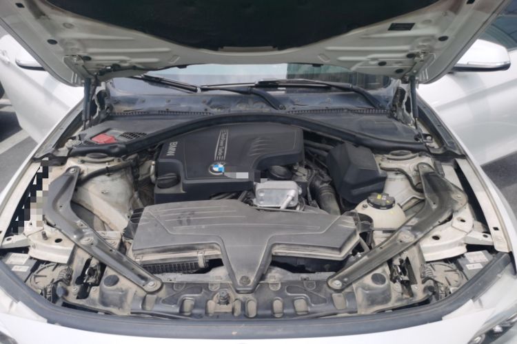 Used BMW 4 Series 2014 428i Convertible Luxury Design Package Engine Bay
