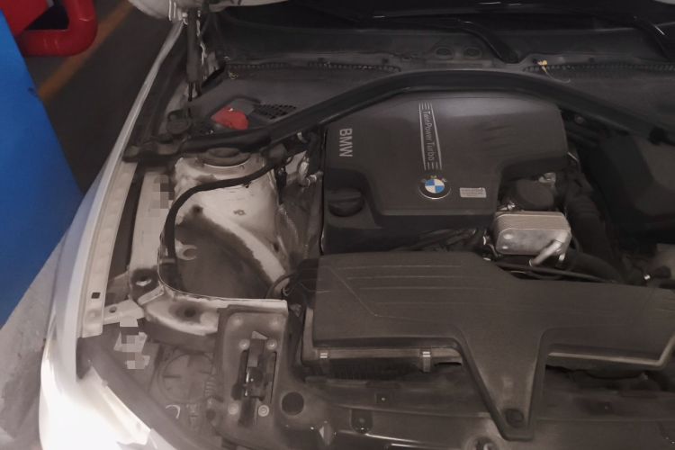 Used BMW 4 Series 2014 420i Gran Coupe Sport Design Package Engine Bay Right
