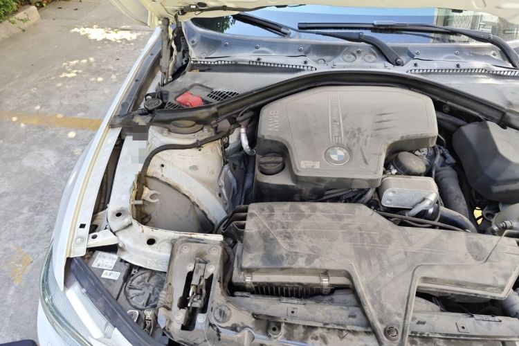 Used BMW 4 Series 2014 420i Design Package Model Engine Bay Right