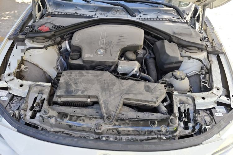 Used BMW 4 Series 2014 420i Design Package Model Engine Bay