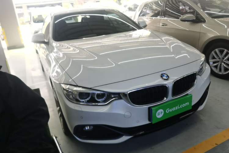 Used BMW 4 Series 2014 420i Convertible Sports Design Package Exterior 1