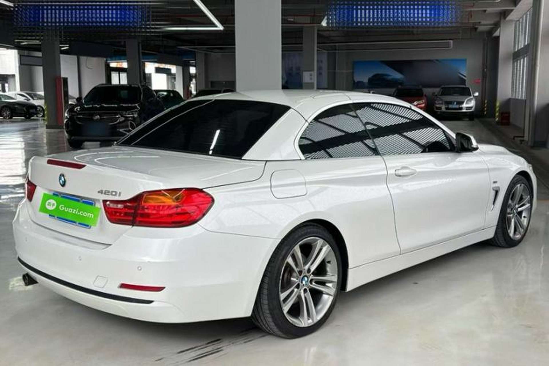 Used BMW 4 Series 2014 420i Convertible Sports Design Package Exterior 10