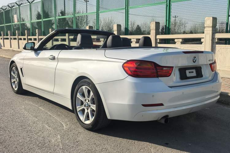 Used BMW 4 Series 2014 420i Convertible Fashion Model Exterior 7