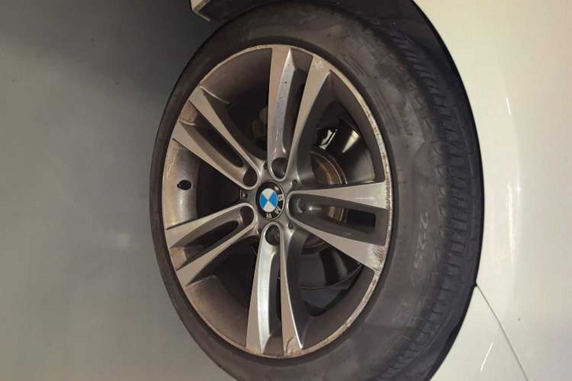 Used BMW 4 Series 2014 428i xDrive Convertible Design Package Edition Exterior 7
