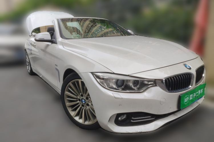 Used BMW 4 Series 2014 428i Convertible Design Package Front Right 45 Deg