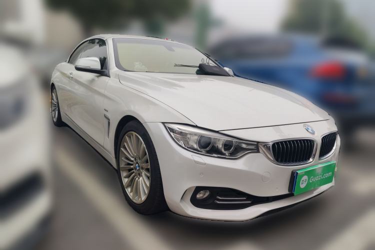 Used BMW 4 Series 2014 428i Convertible Design Package Front Right 45 Deg