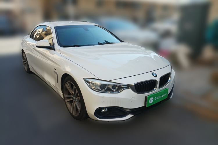Used BMW 4 Series 2014 428i Convertible Sport Design Package Front Right 45 Deg