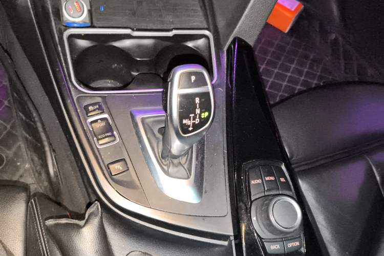 Used BMW 4 Series 2014 420i Gran Coupe Sport Design Package Gear Lever