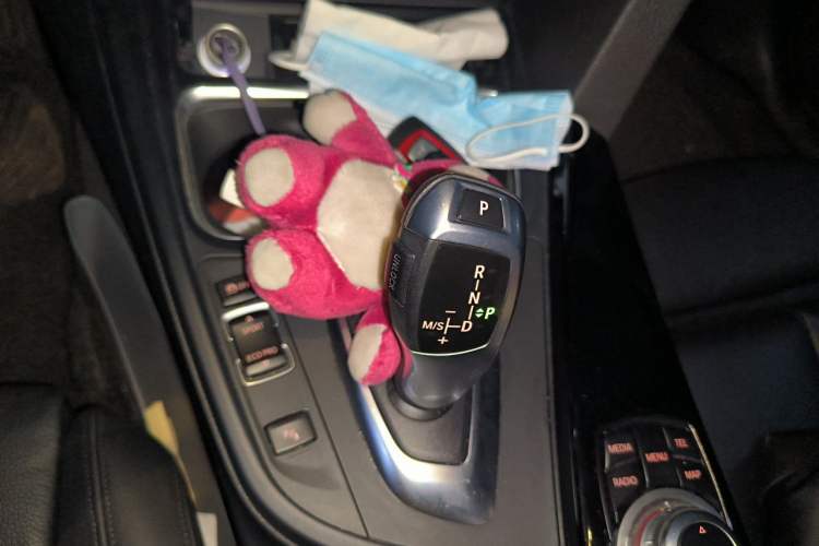 Used BMW 4 Series 2014 420i Gran Coupe Sport Design Package Gear Lever