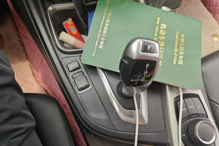 Used BMW 4 Series 2014 420i Fashion Model Gear Lever