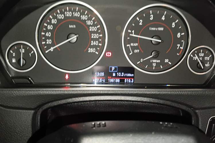 Used BMW 4 Series 2014 420i Convertible Sports Design Package Instrument Cluster