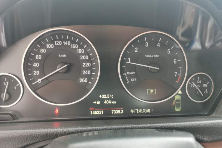 Used BMW 4 Series 2014 428i Convertible Luxury Design Package Instrument Cluster