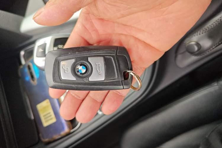 Used BMW 4 Series 2014 420i Fashion Model Interior 1