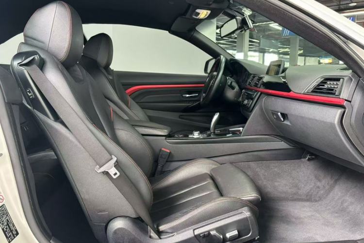 Used BMW 4 Series 2014 420i Convertible Sports Design Package Interior 4