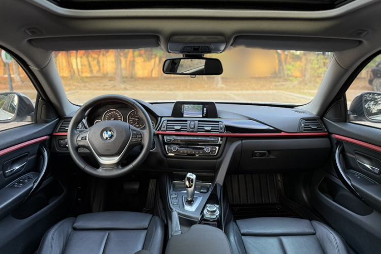 Used BMW 4 Series 2014 420i Gran Coupe Sport Design Package Interior 6
