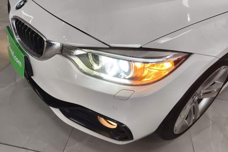 Used BMW 4 Series 2014 420i Convertible Sports Design Package Left Front Headlight