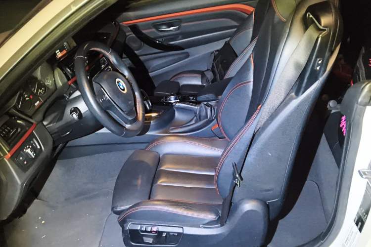 Used BMW 4 Series 2014 420i Convertible Sports Design Package Left Front Seat
