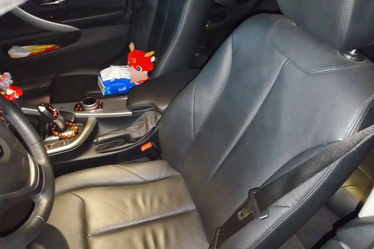 Used BMW 4 Series 2014 420i Gran Coupe Style Design Package Left Front Seat