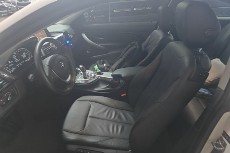 Used BMW 4 Series 2014 420i Fashion Model Left Front Seat