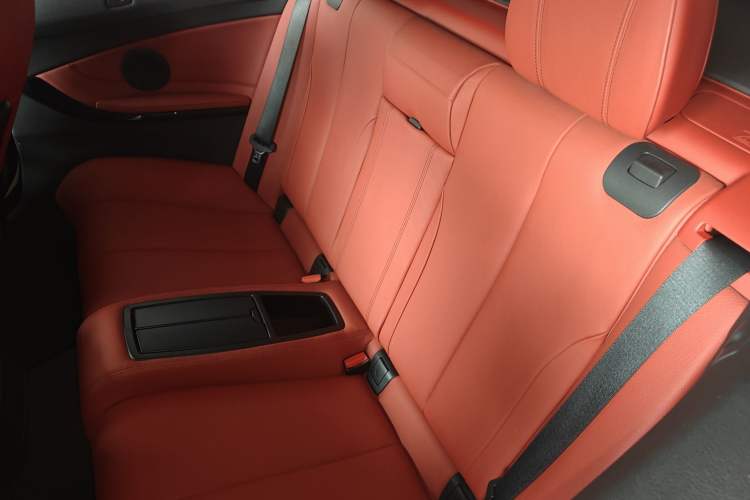 Used BMW 4 Series 2014 420i Convertible Sports Design Package Left Rear Seat