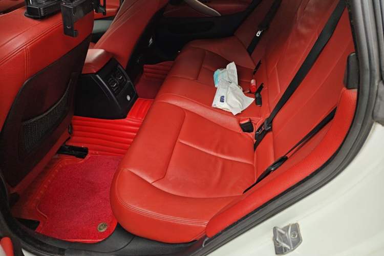 Used BMW 4 Series 2014 420i Gran Coupe Style Design Package Left Rear Seat