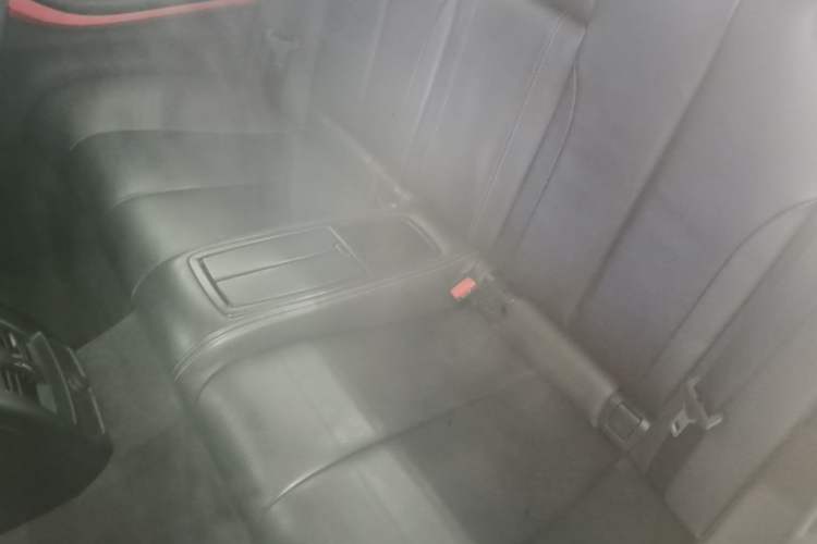 Used BMW 4 Series 2014 420i Convertible Sports Design Package Left Rear Seat