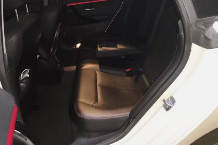 Used BMW 4 Series 2014 420i Gran Coupe Sport Design Package Left Rear Seat