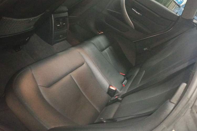 Used BMW 4 Series 2014 420i Gran Coupe Fashion Model Left Rear Seat