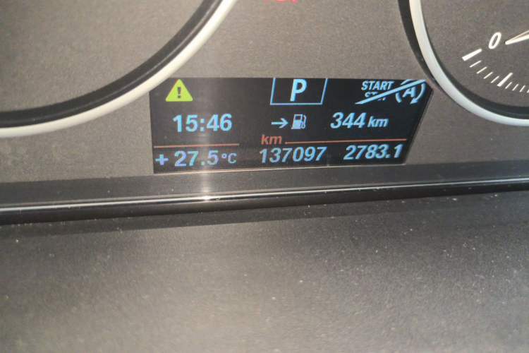 Used BMW 4 Series 2014 420i Gran Coupe Fashion Model Odometer Close Up