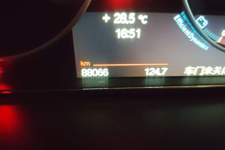 Used BMW 4 Series 2014 428i Convertible Design Package Odometer Close Up