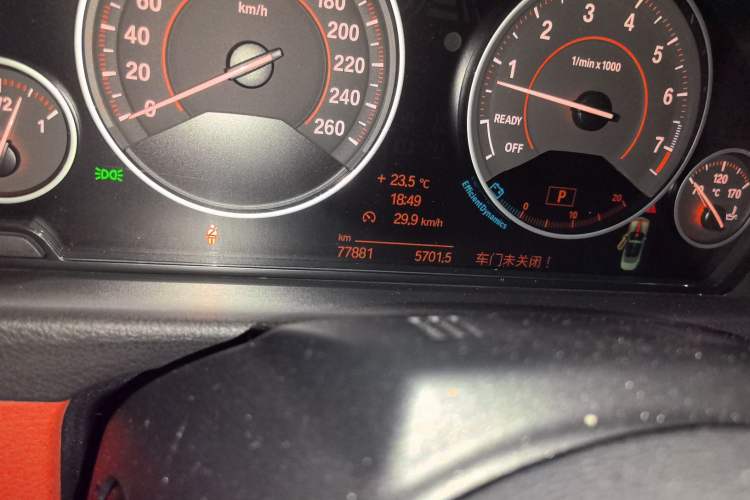 Used BMW 4 Series 2014 428i xDrive Convertible Design Package Edition Odometer Close Up