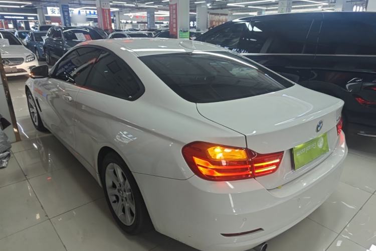 Used BMW 4 Series 2014 420i Fashion Model Rear Left 45 Deg