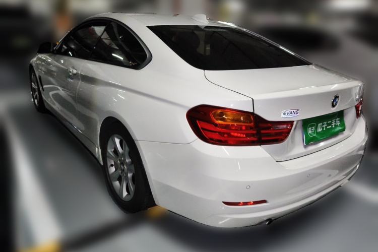 Used BMW 4 Series 2014 420i Fashion Model Rear Left 45 Deg