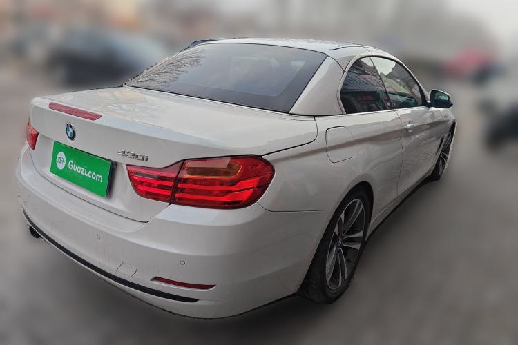 Used BMW 4 Series 2014 420i Convertible Fashion Model Rear Right 45 Deg