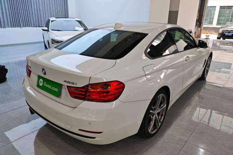 Used BMW 4 Series 2014 428i xDrive Sport Design Package Rear Right 45 Deg