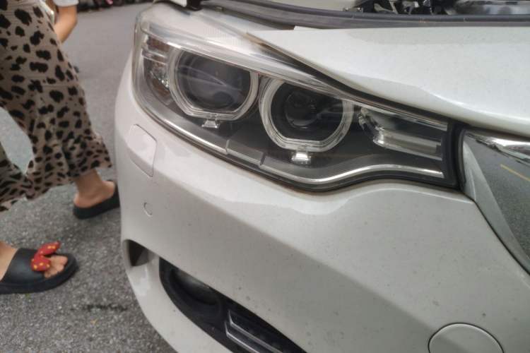 Used BMW 4 Series 2014 428i Convertible Design Package Right Front Headlight