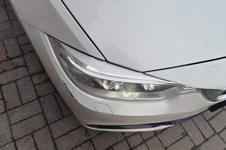 Used BMW 4 Series 2014 420i Convertible Fashion Model Right Front Headlight