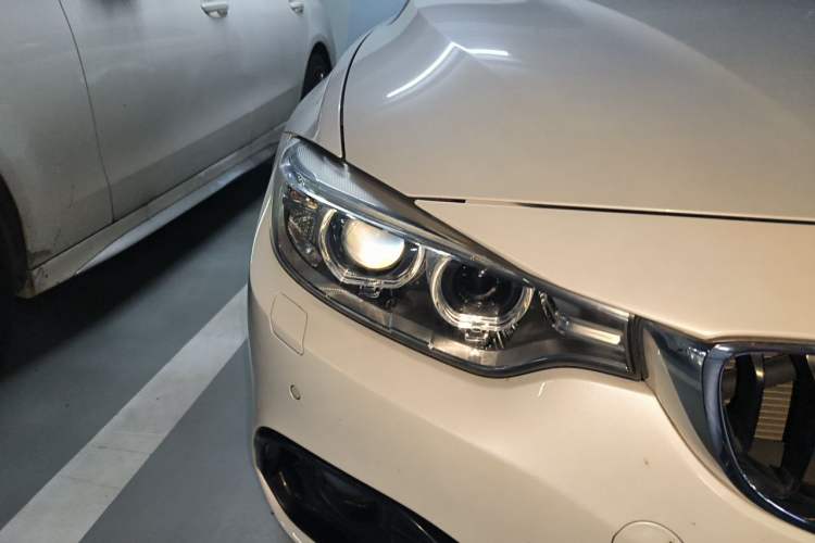 Used BMW 4 Series 2014 420i Gran Coupe Sport Design Package Right Front Headlight