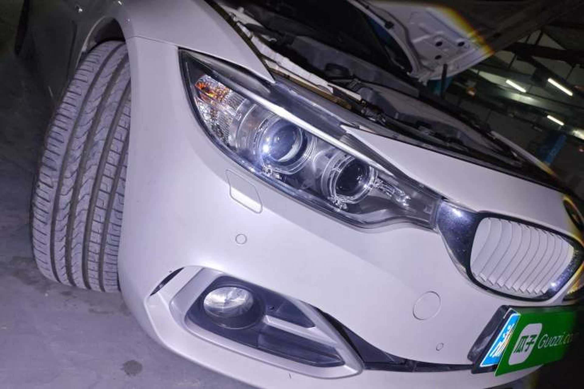 Used BMW 4 Series 2014 420i Gran Coupe Style Design Package Right Front Headlight