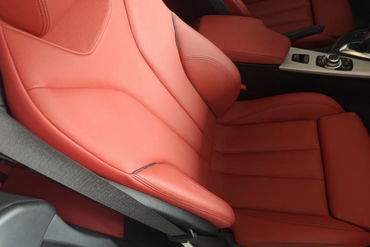 Used BMW 4 Series 2014 420i Convertible Sports Design Package Right Front Seat
