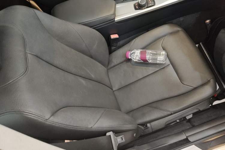 Used BMW 4 Series 2014 420i Gran Coupe Fashion Model Right Front Seat