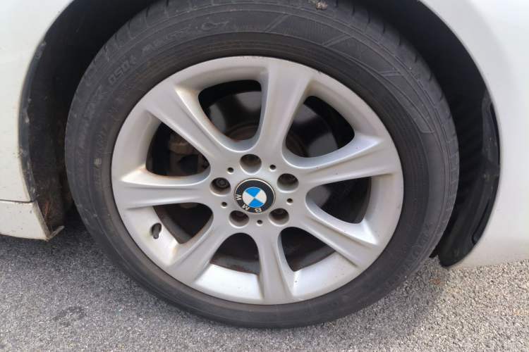 Used BMW 4 Series 2014 420i Gran Coupe Fashion Model Right Front Wheel Hub