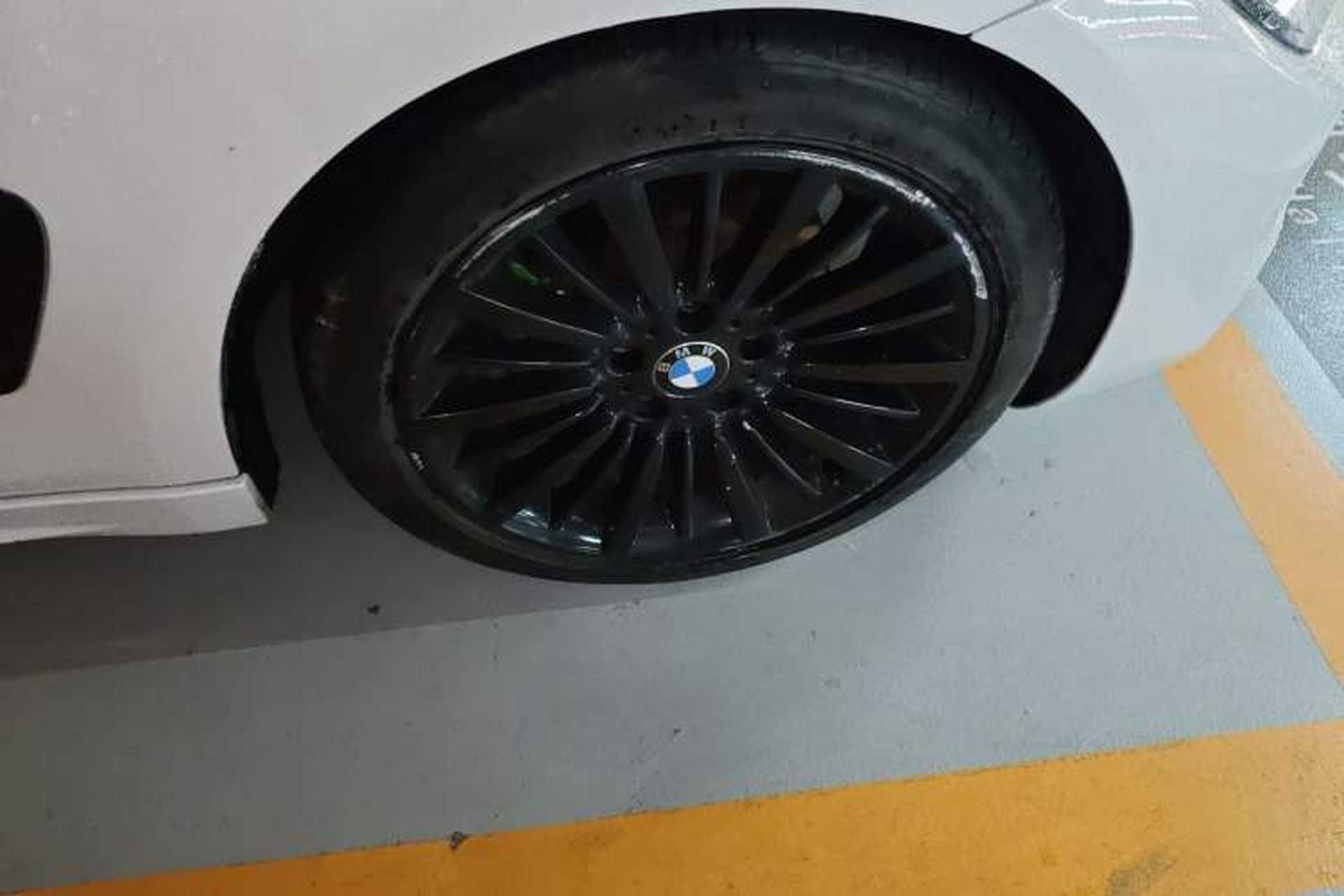 Used BMW 4 Series 2014 420i Gran Coupe Luxury Design Package Right Front Wheel Hub