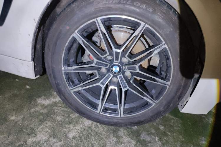 Used BMW 4 Series 2014 420i Convertible Fashion Model Right Front Wheel Hub