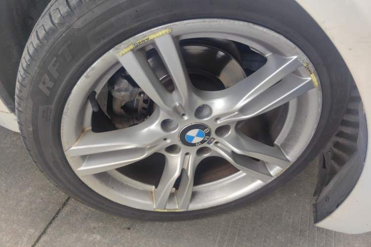 Used BMW 4 Series 2014 420i Gran Coupe Fashion Model Right Front Wheel Hub