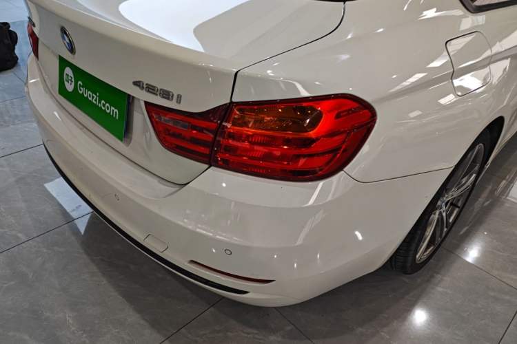 Used BMW 4 Series 2014 428i xDrive Sport Design Package Right Rear Taillight