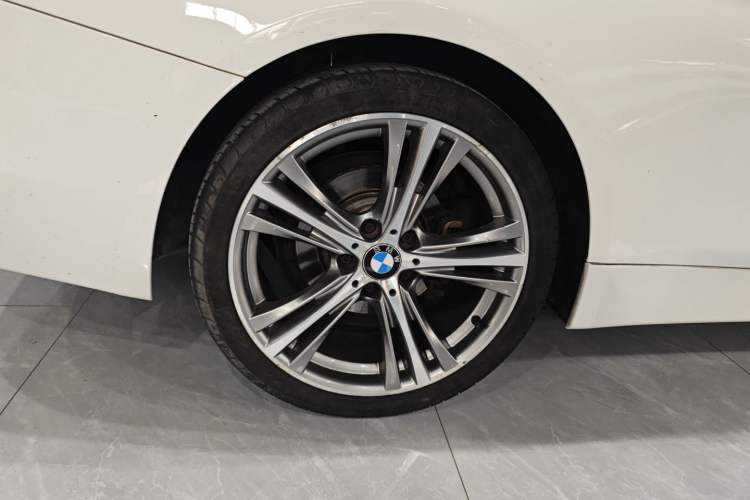 Used BMW 4 Series 2014 428i xDrive Sport Design Package Right Rear Wheel Hub