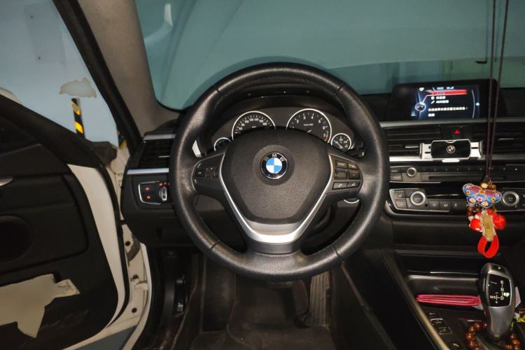 Used BMW 4 Series 2014 420i Gran Coupe Style Design Package Steering Wheel