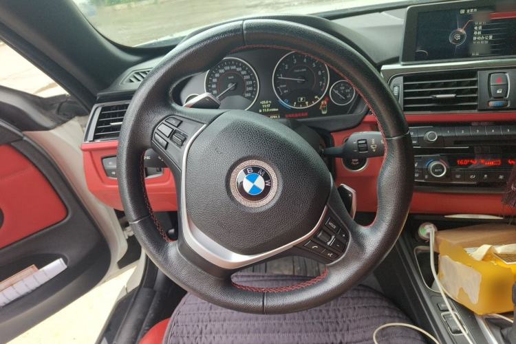 Used BMW 4 Series 2014 428i Convertible Luxury Design Package Steering Wheel